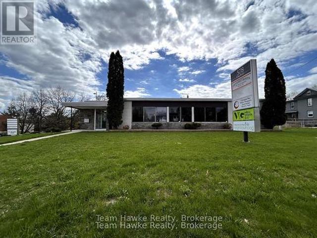 Commercial for rent in Midland, Ontario
