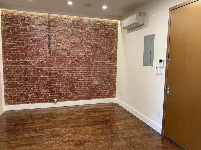 Condo for rent in Ridgewood