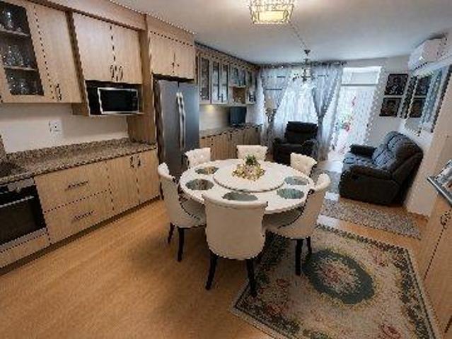Apartment for sale in Seaview, Kwazulu-natal