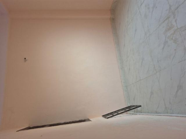 Property for rent in Deri