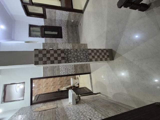 Property for rent in Deri