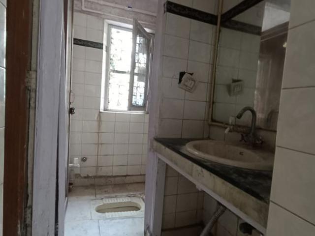 Flat for rent in Deri