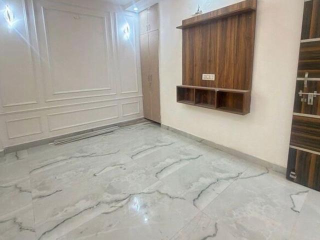 Property for rent in Deri