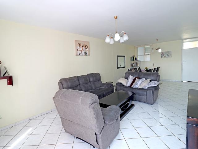 Apartment for sale in Bedfordview, City of Ekurhuleni Metropolitan Municipality