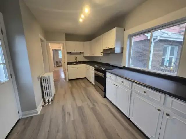 Apartment for rent in Ancaster, Ontario