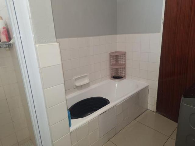 Apartment for rent in Seaview, Kwazulu-natal