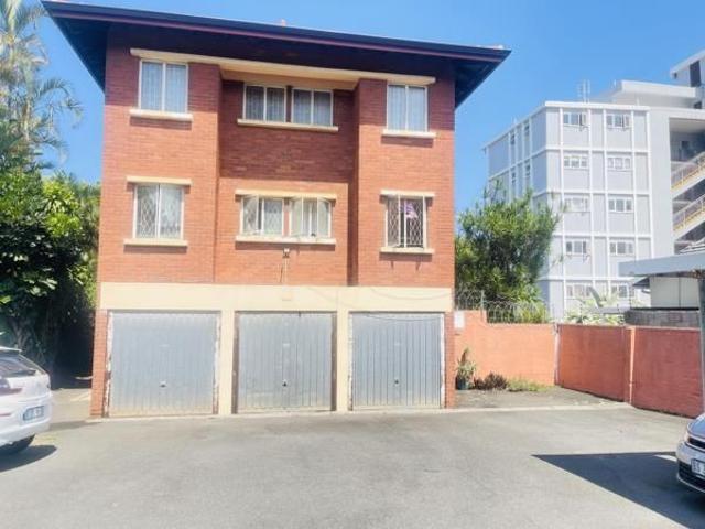 Apartment for rent in Seaview, Kwazulu-natal