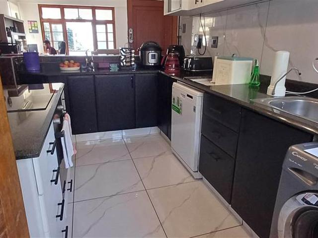 Apartment for sale in Seaview, Kwazulu-natal