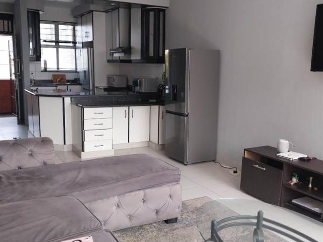 Apartment for sale in Seaview, Kwazulu-natal