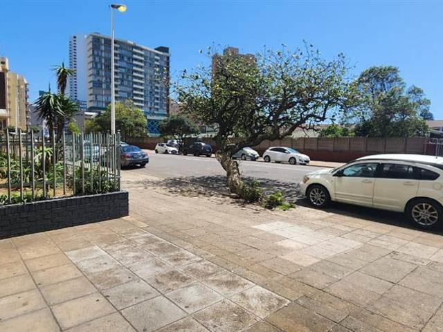 Apartment for sale in Seaview, Kwazulu-natal