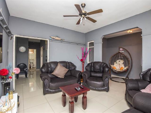 Apartment for sale in Seaview, Kwazulu-natal