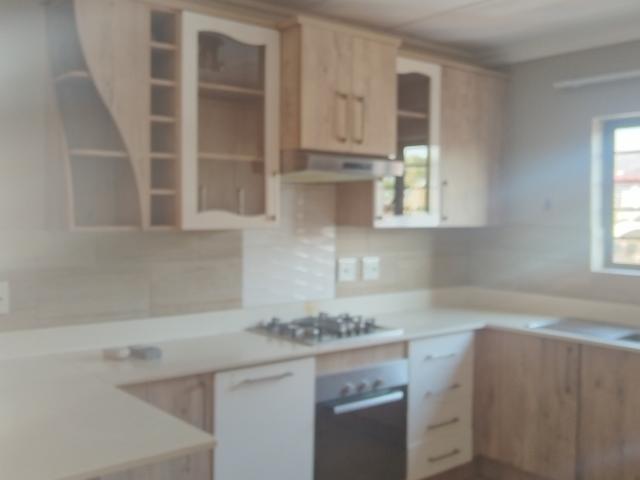 Apartment for rent in Waterkloof, Gauteng