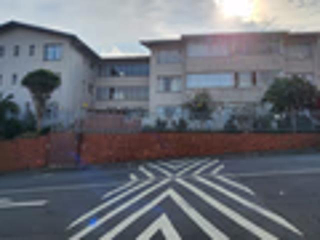 Apartment for rent in Seaview, Kwazulu-natal