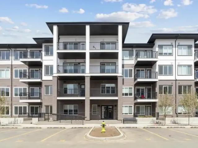 Condo for rent in Chestermere, Alberta