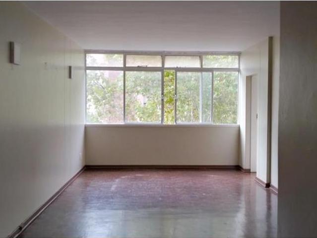 Flat for rent in Waterkloof, Gauteng