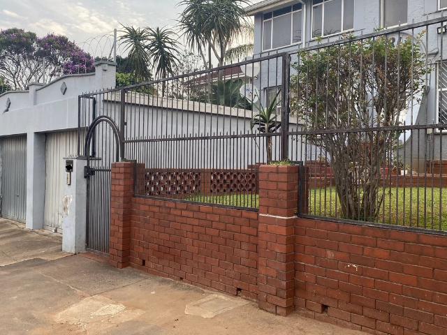 Apartment for rent in Seaview, Kwazulu-natal