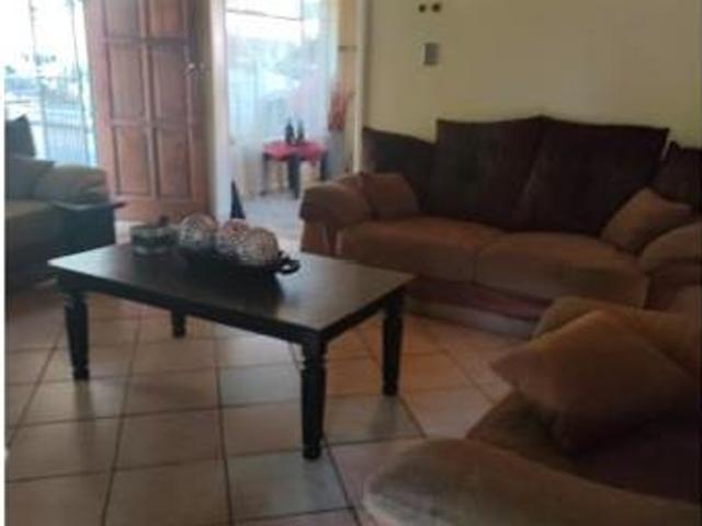 House for rent in North West