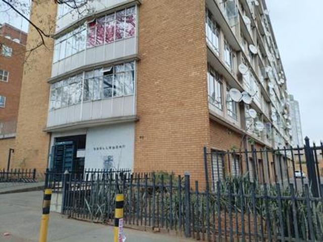 Apartment for sale in Waterkloof, Gauteng