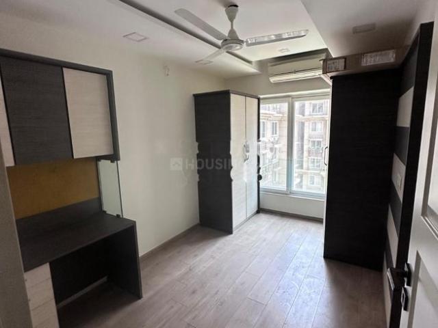 Flat for rent in Bandra East, Mumbai
