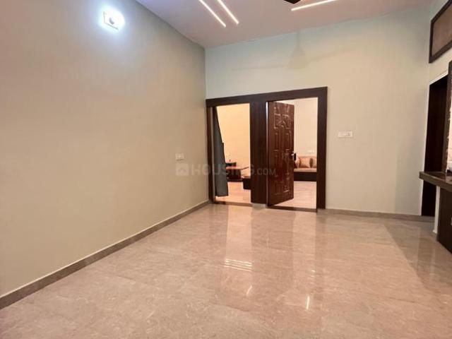 Flat for rent in Varanasi, Arunachal Pradesh