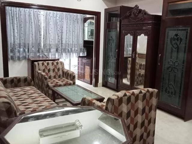Flat for rent in Dhakuria, Kolkata