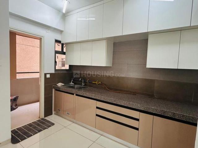 Flat for rent in Gota, Gujarat