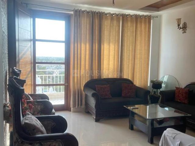 Flat for rent in Sector 82, Kambala
