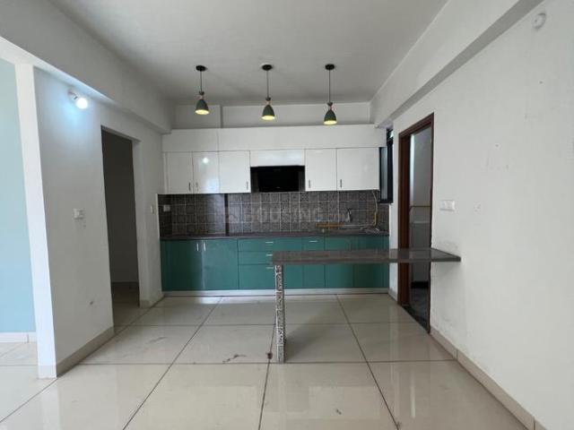 Flat for rent in Madya