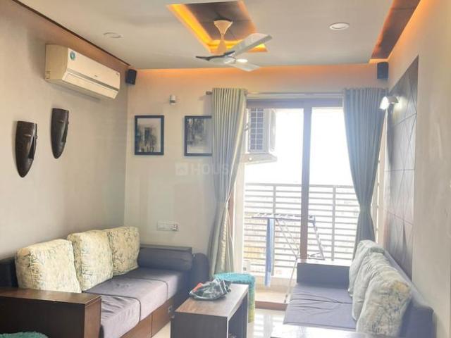 Flat for rent in Sarkhej, Gujarat