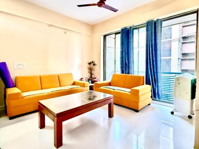 Flat for rent in Sarkhej, Gujarat