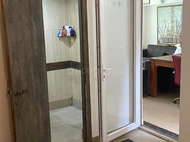 Flat for rent in South Delhi, Deri