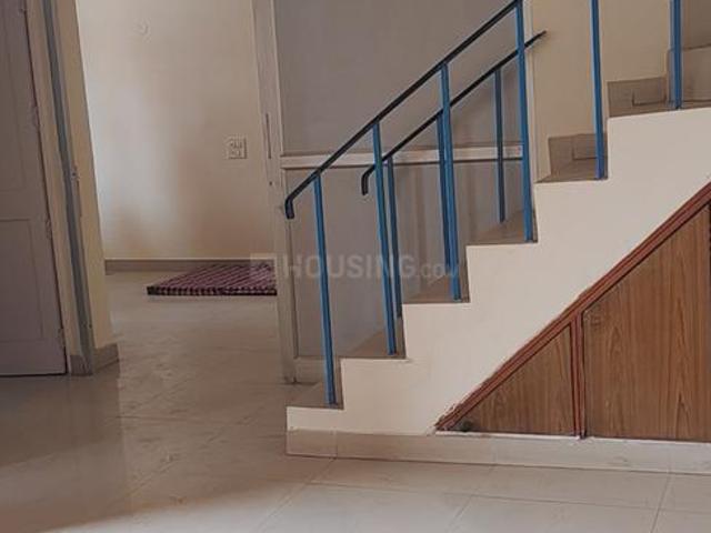 Flat for rent in East Delhi, Deri