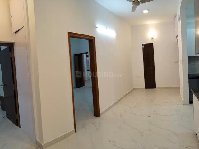 Flat for rent in Deri