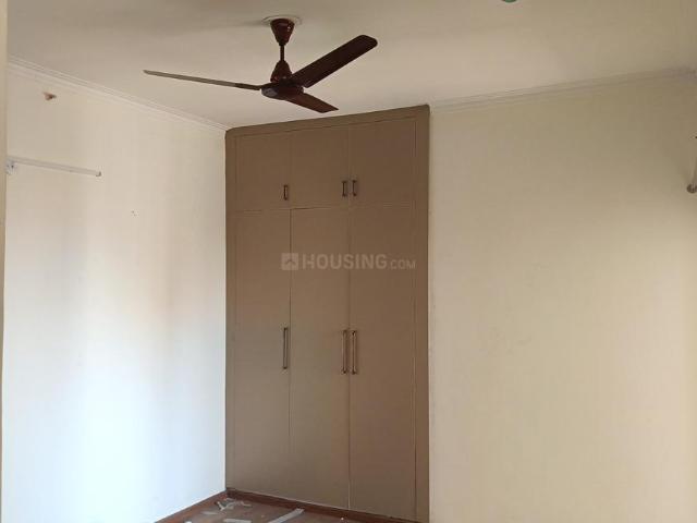 Flat for rent in Gautam Buddha Nagar, Uttar Pradesh