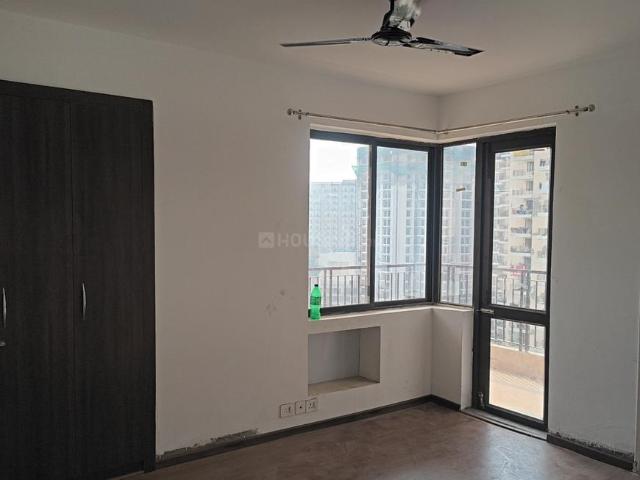 Flat for rent in Gautam Buddha Nagar, Uttar Pradesh
