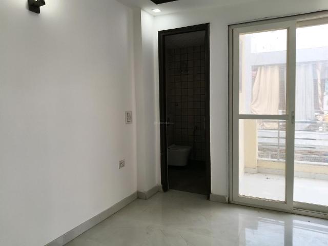 Flat for sale in Hariana
