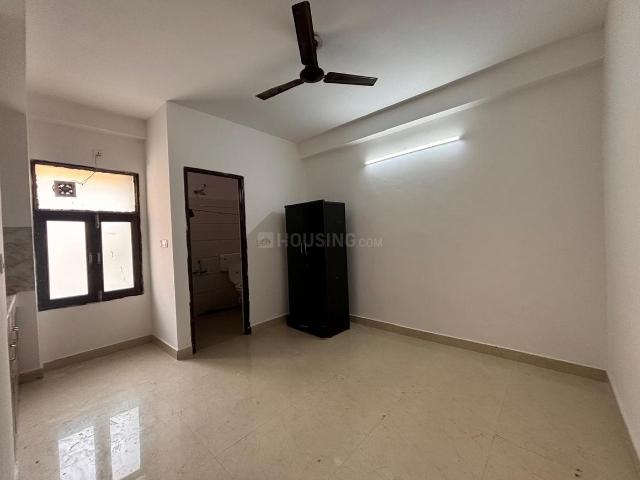 Flat for rent in South Delhi, Deri