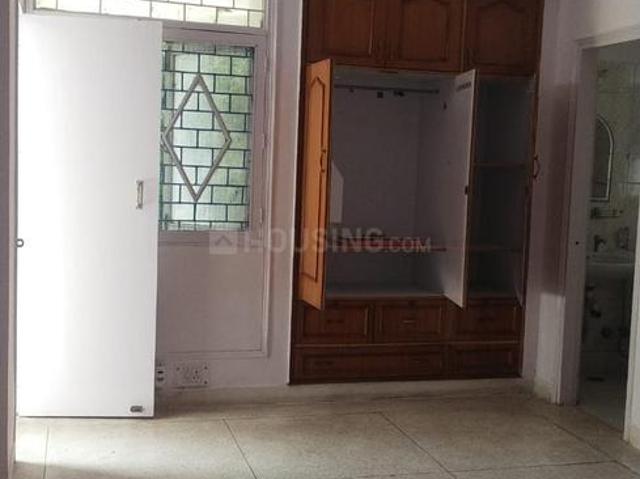 Flat for rent in South West Delhi, Deri