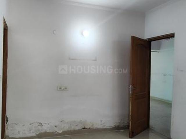 Flat for rent in South West Delhi, Deri