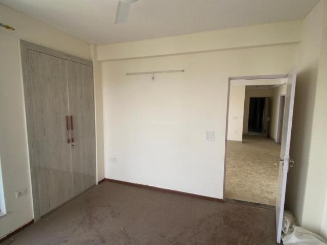 Flat for rent in Hariana