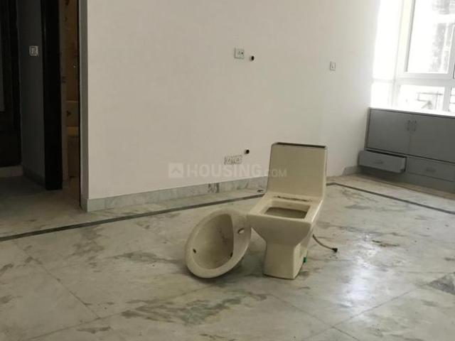 Flat for sale in South West Delhi, Deri