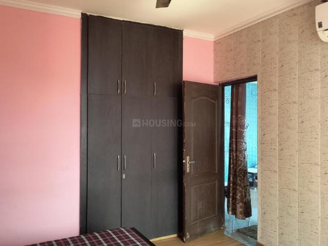 Flat for rent in Sector 46, Noida