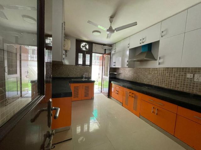 Flat for rent in Hariana