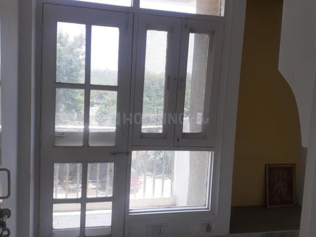 Flat for rent in South West Delhi, Deri
