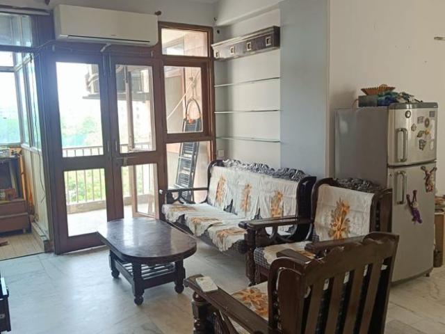 Flat for rent in South West Delhi, Deri