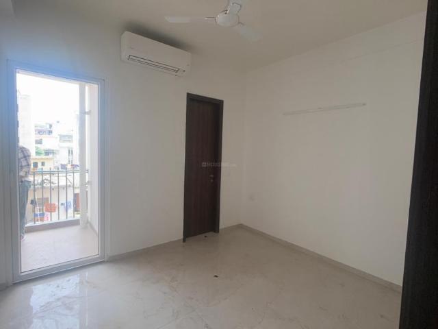 Flat for rent in Hariana