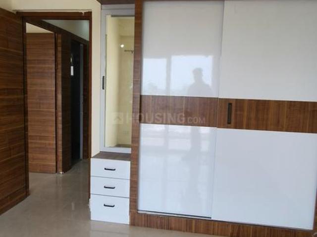 Flat for rent in Hariana