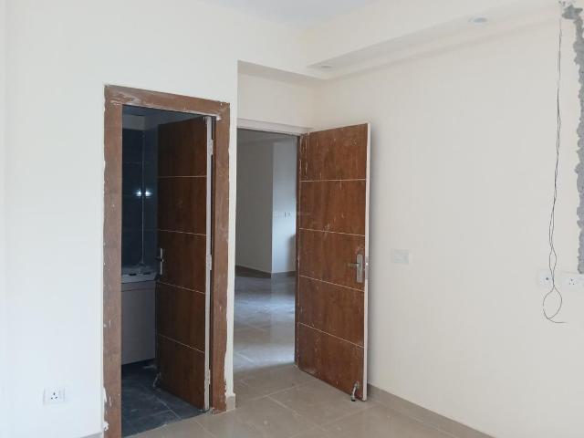 Flat for rent in Hariana