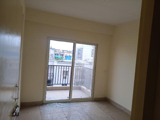 Flat for rent in Hariana