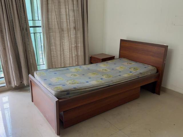 Flat for rent in Lodha Paradise, Thane